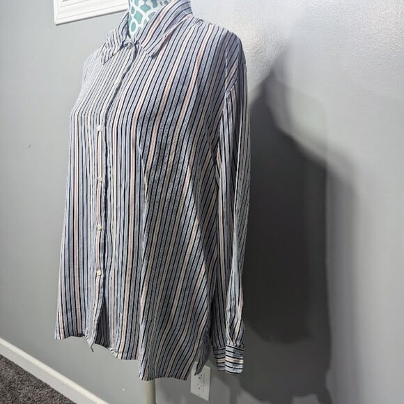 100 % SILK Talbots Button Down Blue, Red and Black Stripped Size 18 - Picture 2 of 5